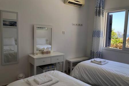 Kings Palace - Superb 2 Bed Ground Floor Apartment Пафос Экстерьер фото